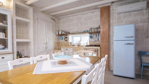Villa Trullo Indipendente Dining area