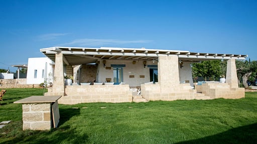 Villa Trullo Indipendente Terrace/Veranda