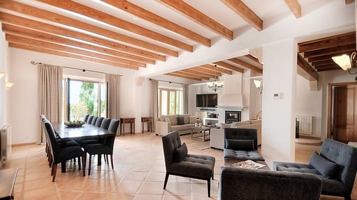 Villa Tuga Dining area