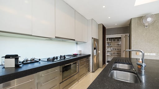 Villa Tukad Pangi Kitchen