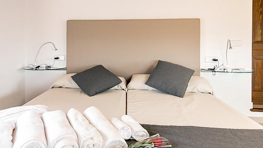 Villa Turis Divina Bedroom 2