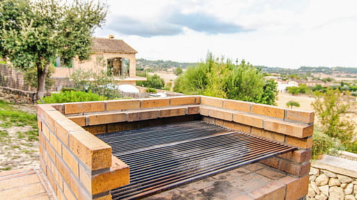 Villa Turis Divina BBQ equipment