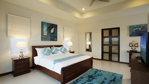 Villa Turquoise View Bedroom 5
