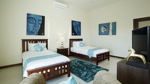 Villa Turquoise View Bedroom 6