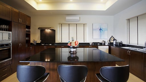 Villa Turquoise View Kitchen