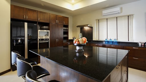 Villa Turquoise View Kitchen