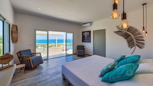 Villa Turquoze Bedroom 1