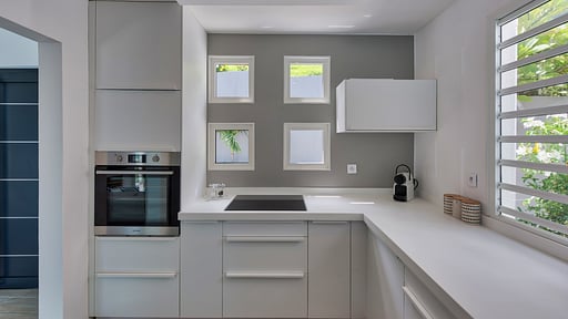 Villa Turquoze Kitchen