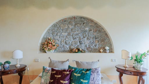 Tuscan Fizz Villa Bedroom 2