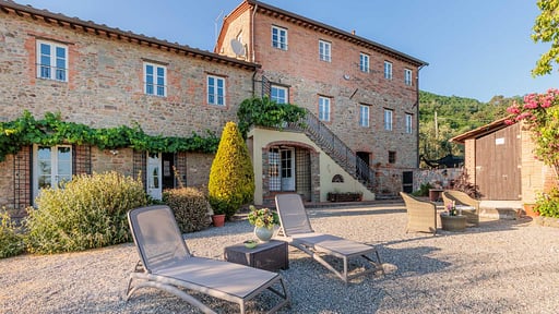 Tuscan Fizz Villa Others