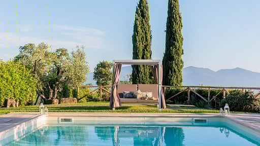 Tuscan Fizz Villa Terrace/Veranda