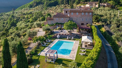 Tuscan Fizz Villa Drone pictures