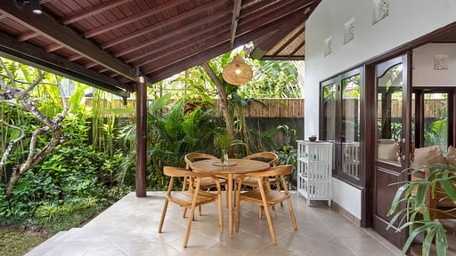 Villa Twist and Shout Dining area