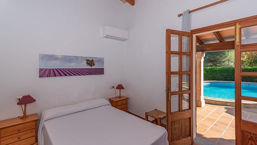 Villa Ullastre Bedroom 1