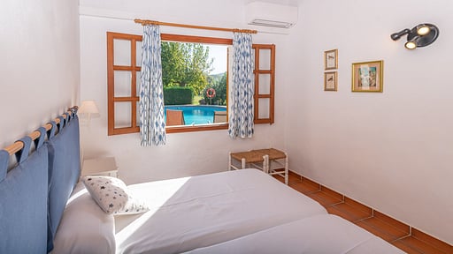 Villa Ullastre Bedroom 2