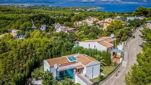 Villa Ultra Deluxe Drone foto's
