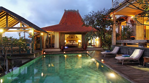 Villa Uma Priyayi Бассейн