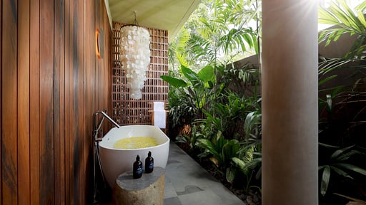 Villa Uma Santai Bedroom 1