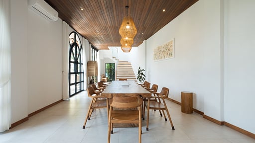 Villa Umah Jeng Alessia Dining area