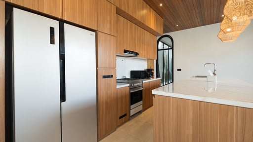 Villa Umah Jeng Alessia Kitchen