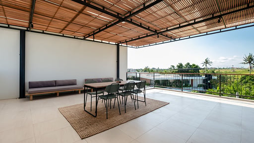 Villa Umah Jeng Alessia Dining area