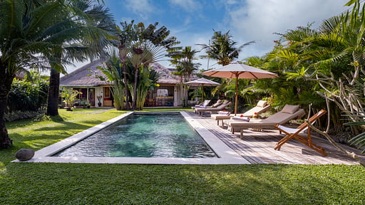 Villa Tirta Naga Swimming pool