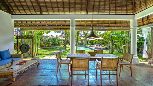 Villa Tirta Naga Living room 1
