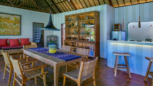 Villa Tirta Naga Dining area 2