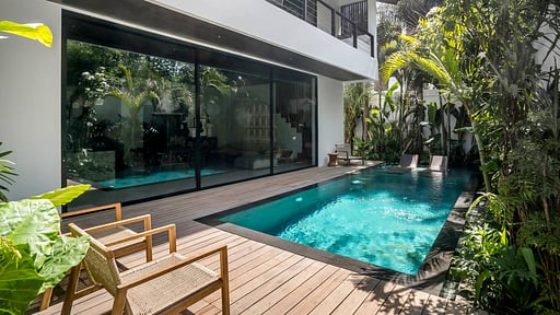 Villa Umayam Townhouse Seven Zwembad