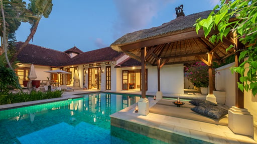 Villa V Seminyak Swimming pool