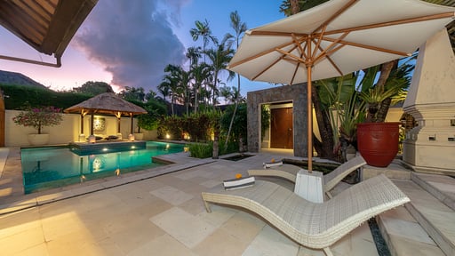 Villa V Seminyak Swimming pool