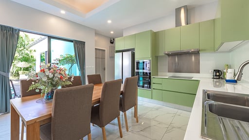 Villa V108 Costa 2 Kitchen