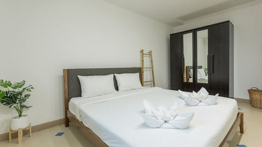 Villa V129 Nai Harn Спальня 4