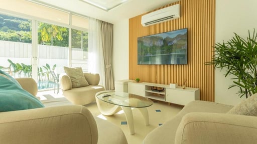 Villa V129 Nai Harn Гостиная