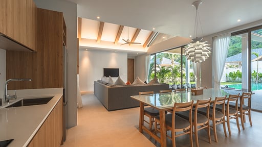 Villa V157 Himmapana Dining area