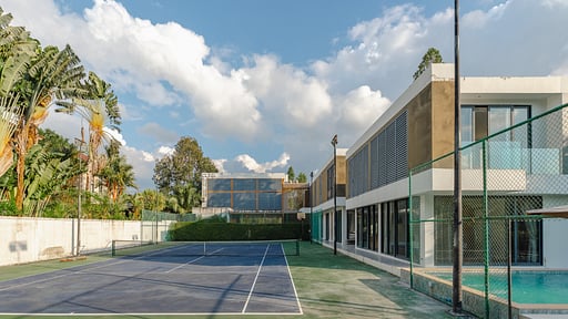 Villa V158 Tennis Court Tennisplatz