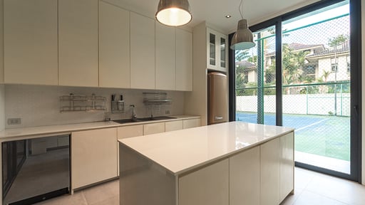 Villa V158 Tennis Court Küche