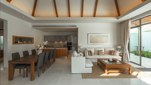 Villa V165 Anchan 52 Dining area