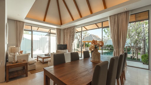 Villa V165 Anchan 52 Dining area