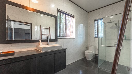 Villa V175 Sirion Bedroom 1