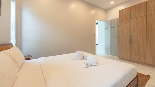 Villa V35 Costa One Bedroom 3