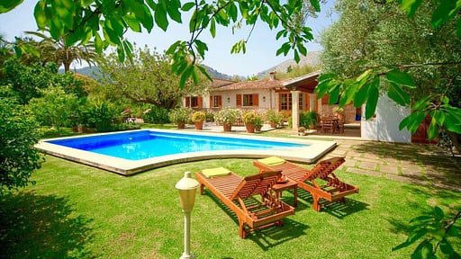 Villa Vadell Swimming pool