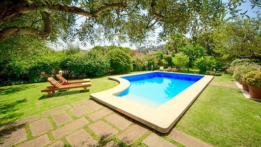 Villa Vadell Swimming pool