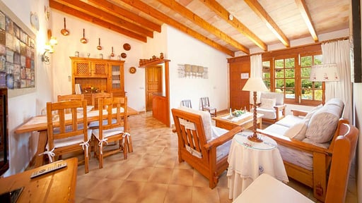 Villa Vadell Living room