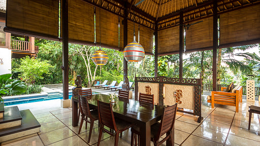 Villa Vajra Dining area