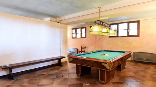 Villa Val Delle Vigne Billiard