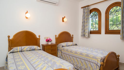 Villa Valenti Bedroom 1