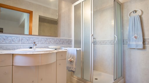 Villa Valenti Bedroom 2