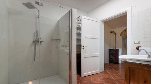 Villa Valeria Bedroom 1