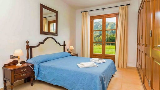 Villa Vall den March Slaapkamer 1